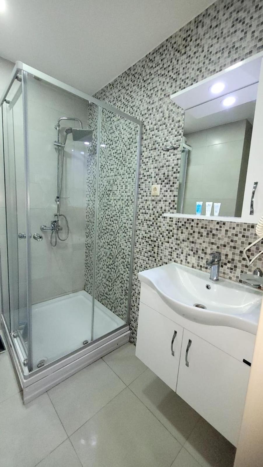 באטומי Liana Sea & Sky Suites מראה חיצוני תמונה